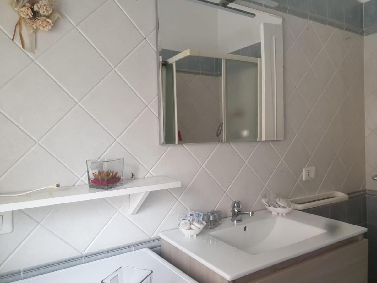 San Martino - Il Sole Apartment เจนัว ภายนอก รูปภาพ